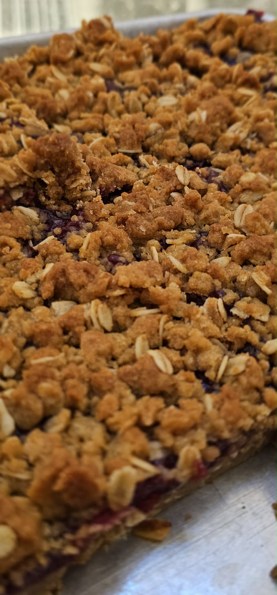 Cherry Struesel Bar